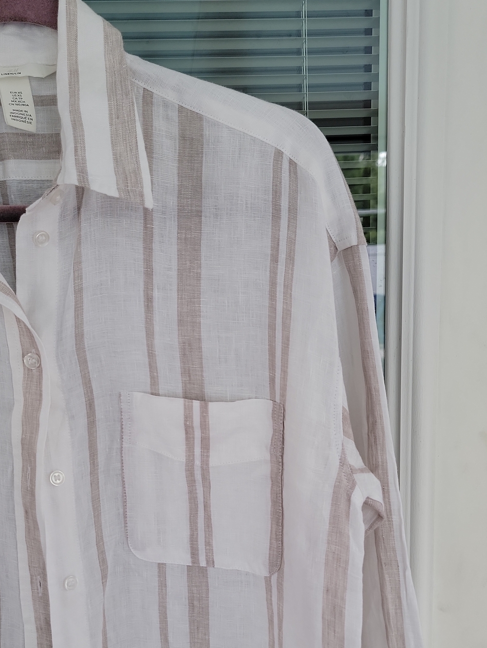 H&M Striped Linen Oversized Button-Up Shirt in White and Beige Marked XS - Picture 5 of 12